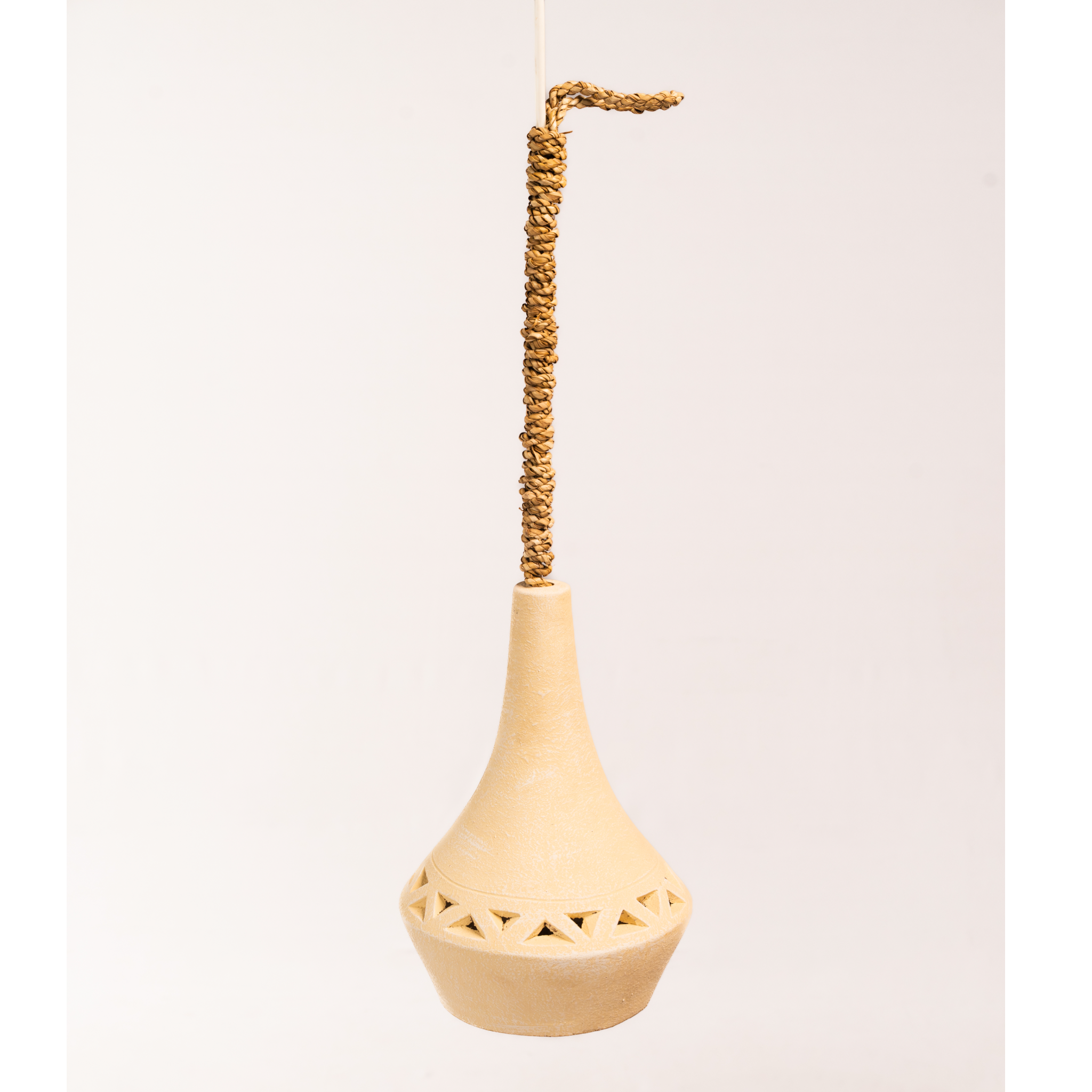 Hanging Lamp Terompet Triangle